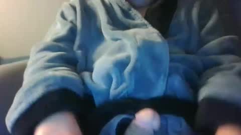 Snapshot of petermelotte8 chatting on December 17, 11:49 am petermelotte8 online show from December 17, 11:49 am