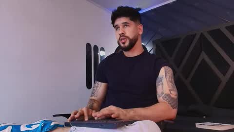 PETES EVANS new account online show from March 26, 11:21 pm