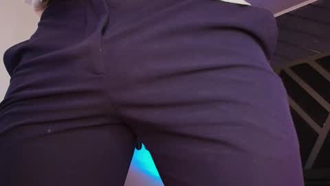 PETES EVANS new account online show from April 1, 12:00 am