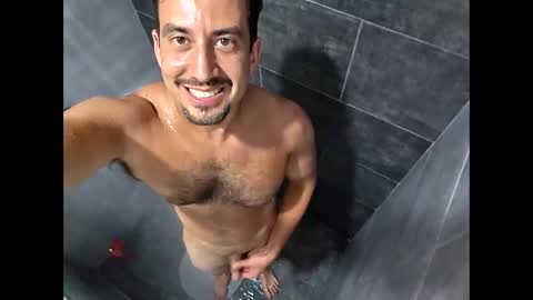 peteypete204 online show from February 13, 3:39 am