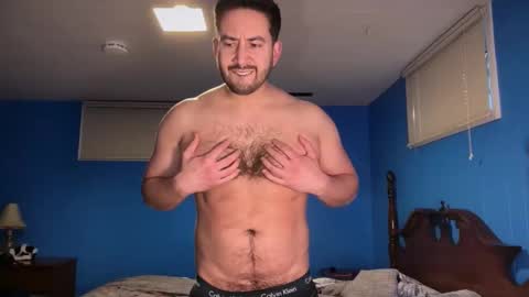 peteypete204 online show from May 4, 11:17 am