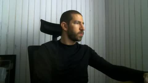 Snapshot of petitcoquin91 chatting on December 2, 1:24 pm Paco online show from December 2, 1:24 pm