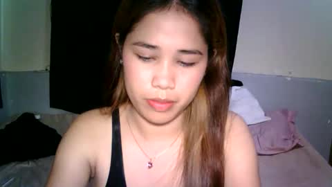Snapshot of petite_asian18 chatting on November 30, 1:48 pm petite_asian18 online show from November 30, 1:48 pm