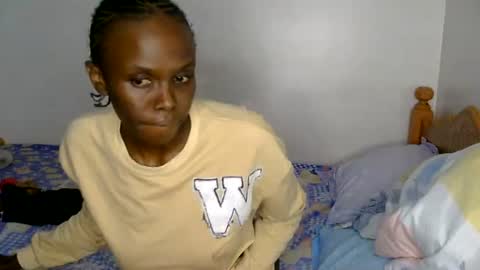 Desiree online show from August 5, 8:00 pm