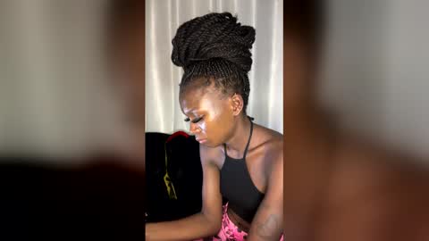 petite_divah254 online show from February 28, 8:54 pm