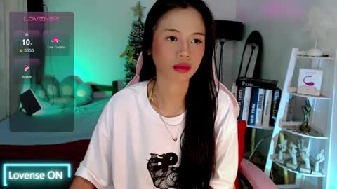 Snapshot of petite_jackyxx chatting on September 26, 10:30 am Jacky online show from September 26, 10:30 am