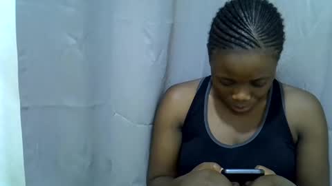 petite_melan online show from September 9, 12:37 pm