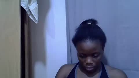 petite_melan online show from September 21, 3:35 pm