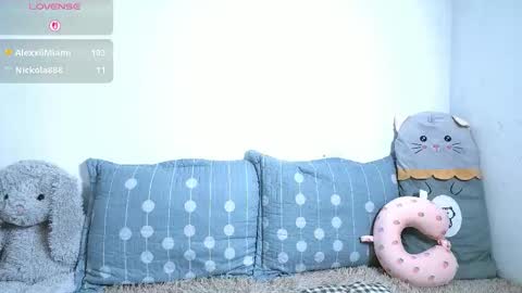 petite paola online show from March 5, 3:08 pm