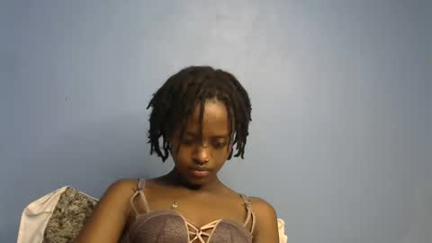 petite_star2 online show from February 2, 12:48 pm