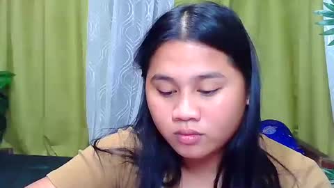 Snapshot of petite_trish chatting on September 23, 1:03 pm trish online show from September 23, 1:03 pm