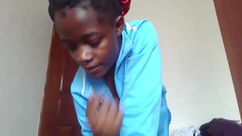 VERONICA MUTAMBI online show from October 6, 10:12 am