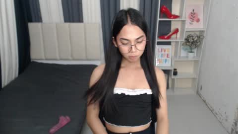 Yukie online show from October 17, 6:49 am