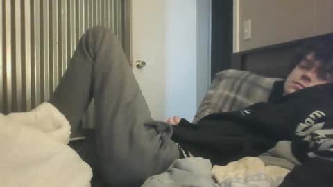 petitebitchfucks online show from January 15, 3:55 am