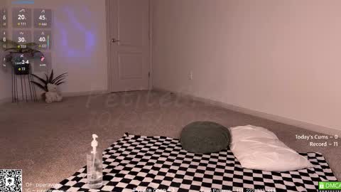 PiperAvery online show from October 25, 2:35 pm