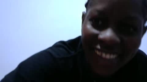 petitegirly12 online show from February 20, 3:34 am