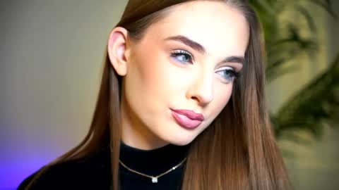 Petitegonwiild online show from December 16, 12:26 am