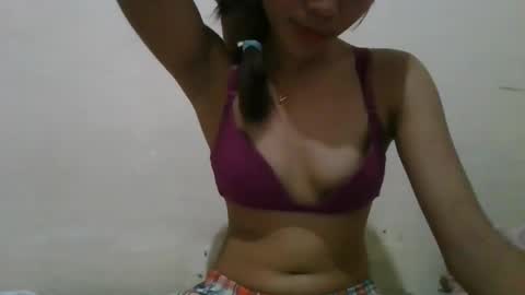 petitesexyasian online show from March 17, 7:44 am