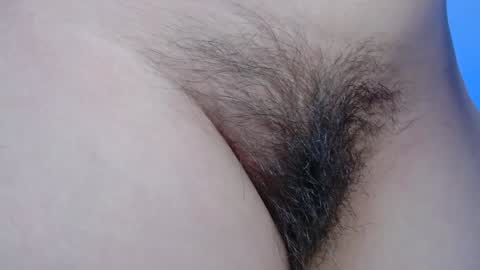 i.. .U can call me Nick ....    Help me to reach 200 thumbs up online show from December 10, 5:17 am