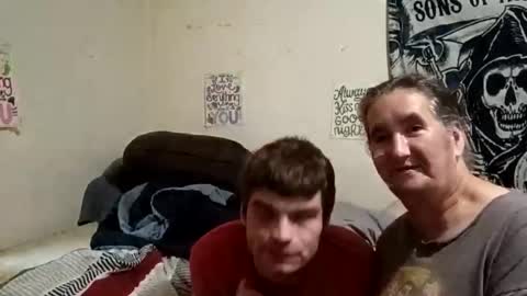 petraszkot online show from July 18, 6:23 pm