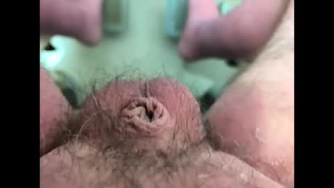 Snapshot of petrol63102 chatting on March 3, 10:10 am petrol63102 online show from March 3, 10:10 am