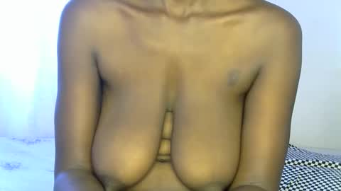 pettite_cora1 online show from December 16, 11:59 am