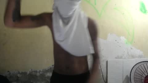 petty_boy777 online show from December 16, 12:43 pm