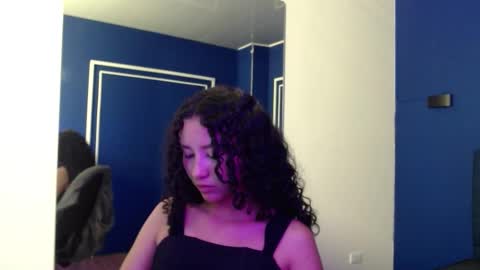 Moon  online show from November 24, 7:35 pm