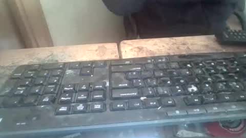 Snapshot of peyo873996 chatting on May 16, 8:11 am peyo873996 online show from May 16, 8:11 am