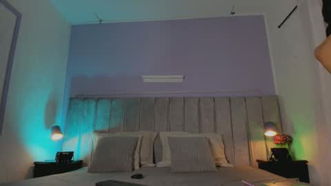 Snapshot of peytonn_monroe chatting on October 10, 12:15 pm peytonn_monroe online show from October 10, 12:15 pm