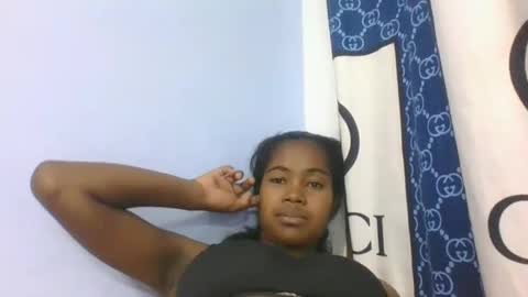 phania185885 online show from February 27, 7:47 pm