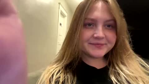 PhatAssBlond online show from December 30, 3:36 am