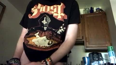 Phil online show from October 23, 6:50 pm