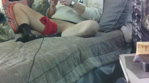 Snapshot of philliplease chatting on November 3, 5:36 pm Phillchill online show from November 3, 5:36 pm