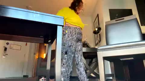 Philly Sweetheart online show from November 2, 12:18 pm