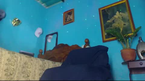 phlilloyhighclouds online show from January 20, 1:42 pm