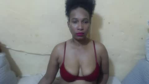 phoenixcandy online show from July 1, 2:29 pm