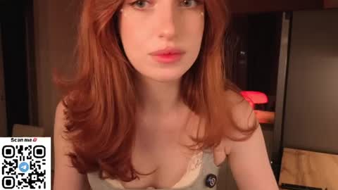 Snapshot of phoenixvice chatting on June 19, 8:45 pm Alexa online show from June 19, 8:45 pm