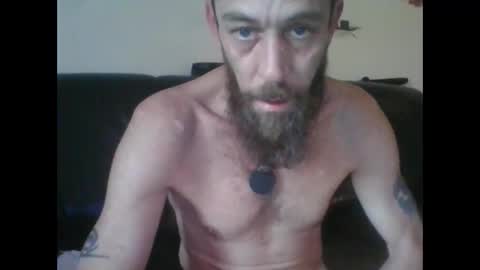 Snapshot of phorceofzen chatting on December 21, 8:54 pm phorceofzen online show from December 21, 8:54 pm