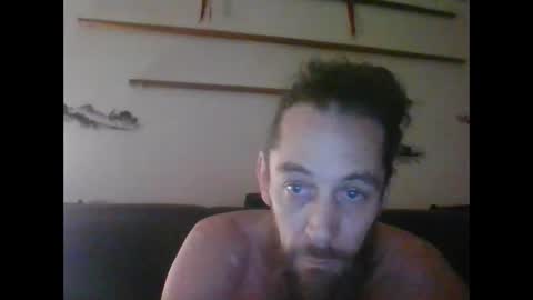 Snapshot of phorceofzen chatting on January 3, 12:43 am phorceofzen online show from January 3, 12:43 am