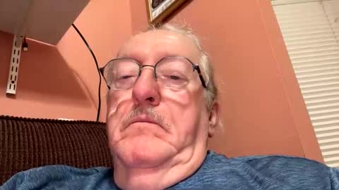 Snapshot of phrodeaux chatting on January 16, 2:59 am Phrodeaux online show from January 16, 2:59 am