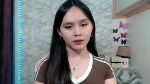 Ms Pia online show from June 10, 4:28 pm