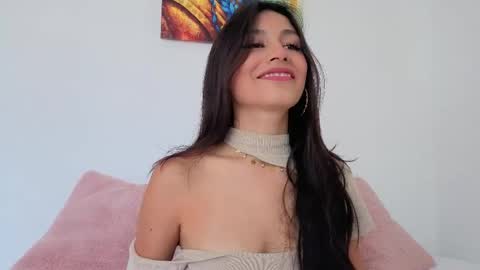 Liz online show from April 20, 8:32 pm