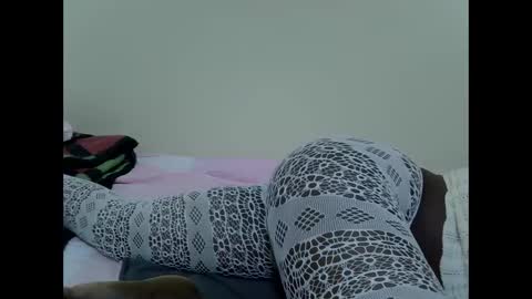 pickle_fingers online show from April 17, 6:44 pm