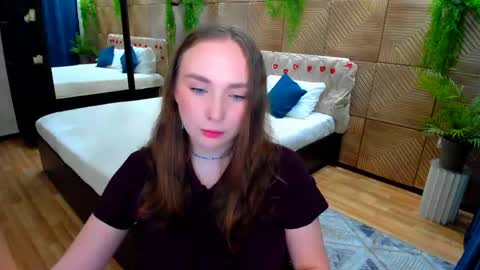 Snapshot of pieceofinspiration chatting on May 14, 4:19 am Emelie online show from May 14, 4:19 am