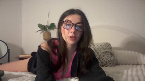 Snapshot of pieperx chatting on March 29, 6:57 am piper online show from March 29, 6:57 am