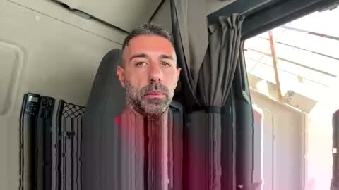 Snapshot of pierotu chatting on September 23, 8:06 am pierotu online show from September 23, 8:06 am