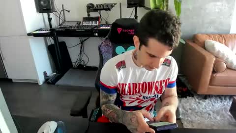 Snapshot of pierrefitch chatting on March 2, 6:30 pm Pierre Fitch online show from March 2, 6:30 pm