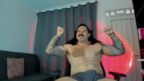 Pierre online show from November 15, 8:05 pm