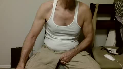 Snapshot of pigdaddybtm chatting on February 7, 9:58 am pigdaddy99 online show from February 7, 9:58 am